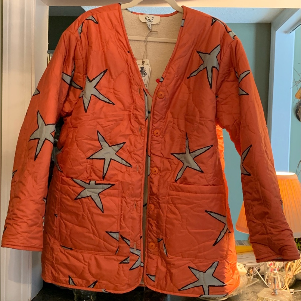 Easel NWT Scribbly Stars/Dog Jacket. Reversible w/ buttons on both sides. (M)